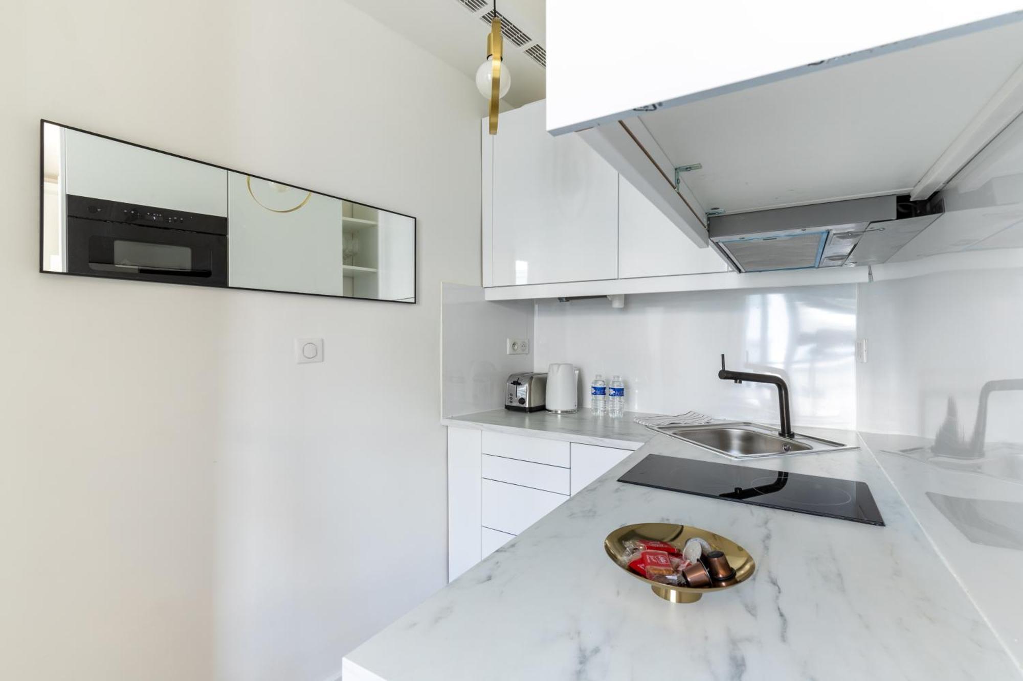 So Ouest Courcelles Magnifique Apartment